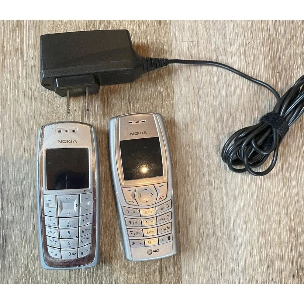 NOKIA 6610I GRAY & Nokia 3120b - For Parts